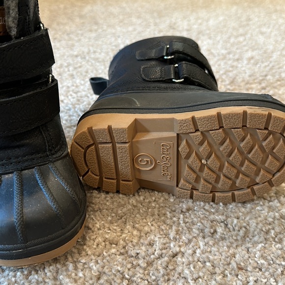 Cat and Jack Snow Boot Sz 5 - Picture 2 of 3